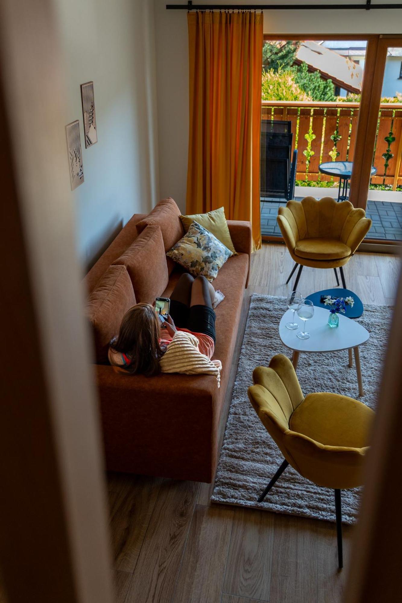 I Wzgorze Jerrego I Z Widokiem Na Gory Szczyrk
